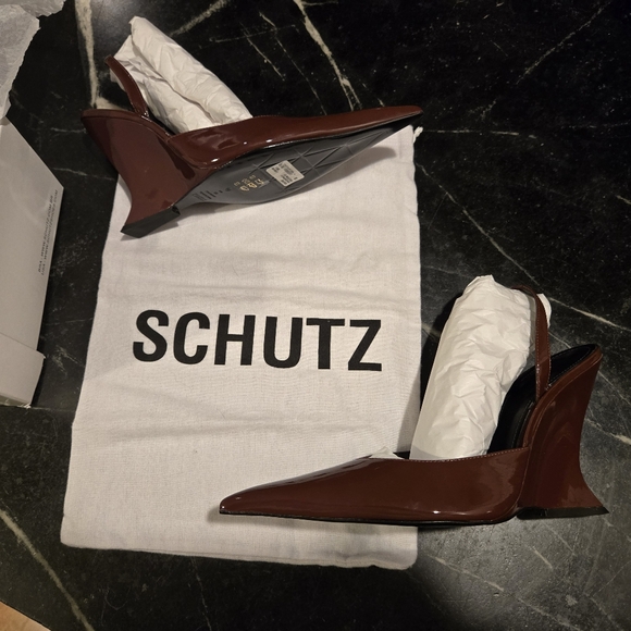 Brand New In Box With Dustbag Schutz Siena Pump In Cherry Wine - Picture 10 of 10